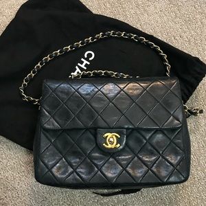 Vintage CHANEL Lambskin Classic Quilted Handbag